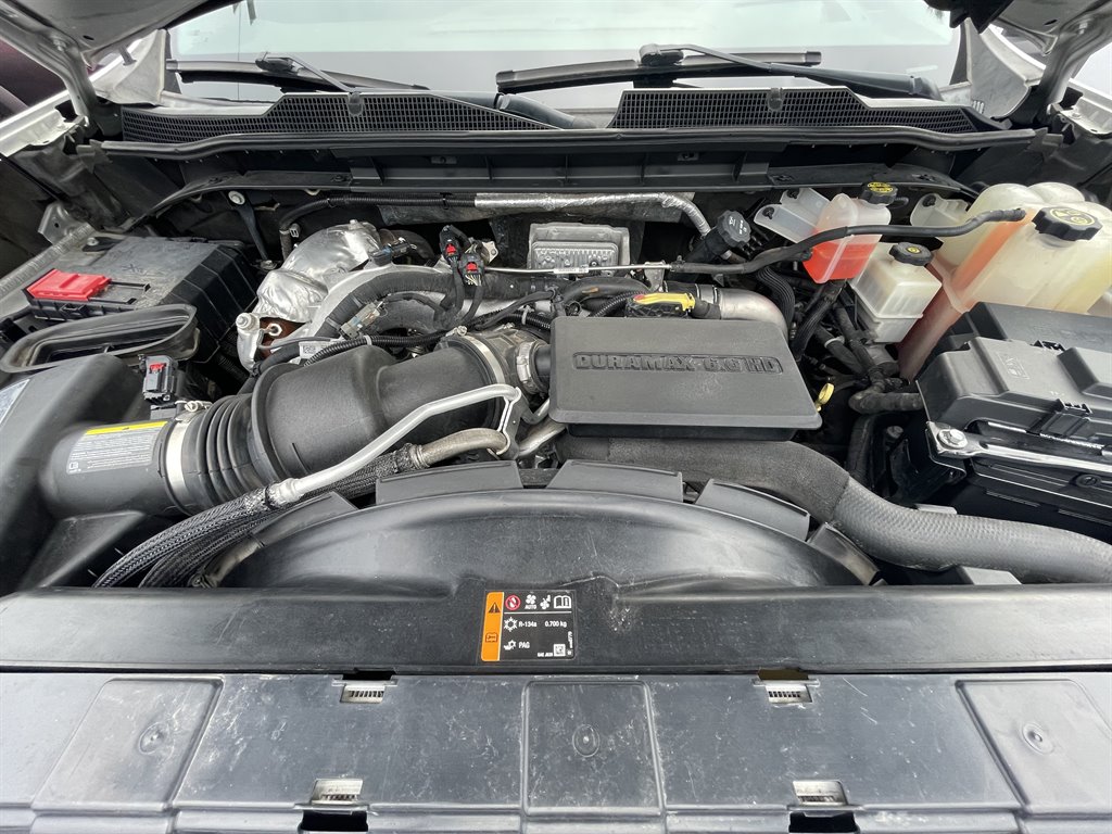 2021 Chevrolet Silverado - $42,999