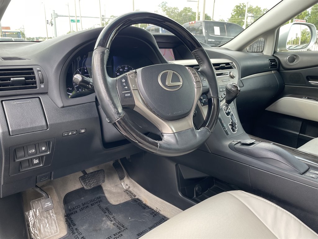 2013 Lexus RX - $11,999