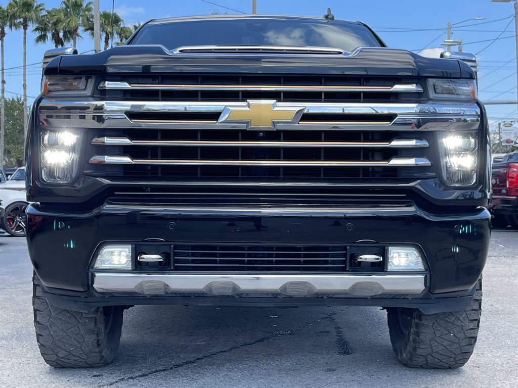 2022 Chevrolet Silverado 2500 High Country photo