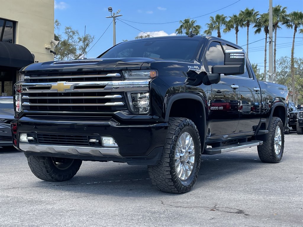 2022 Chevrolet Silverado 2500 High Country photo