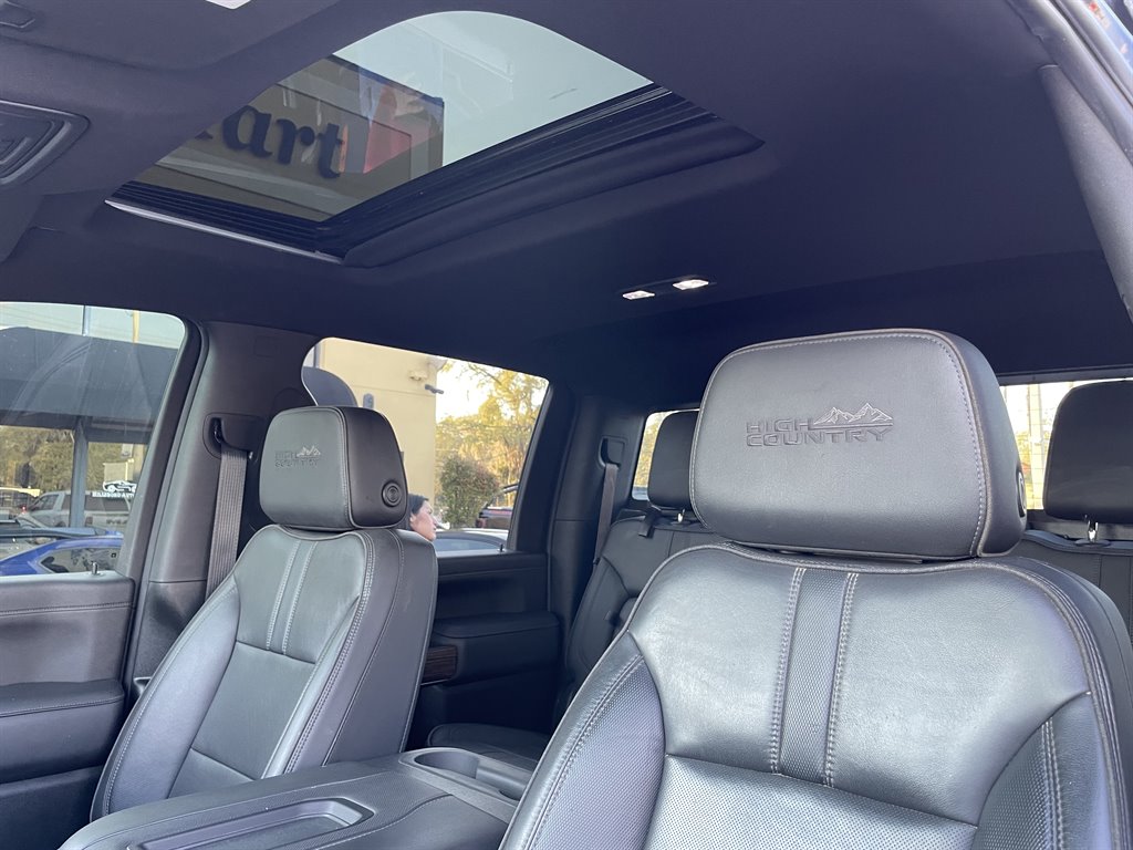 2022 Chevrolet Silverado 2500 High Country photo