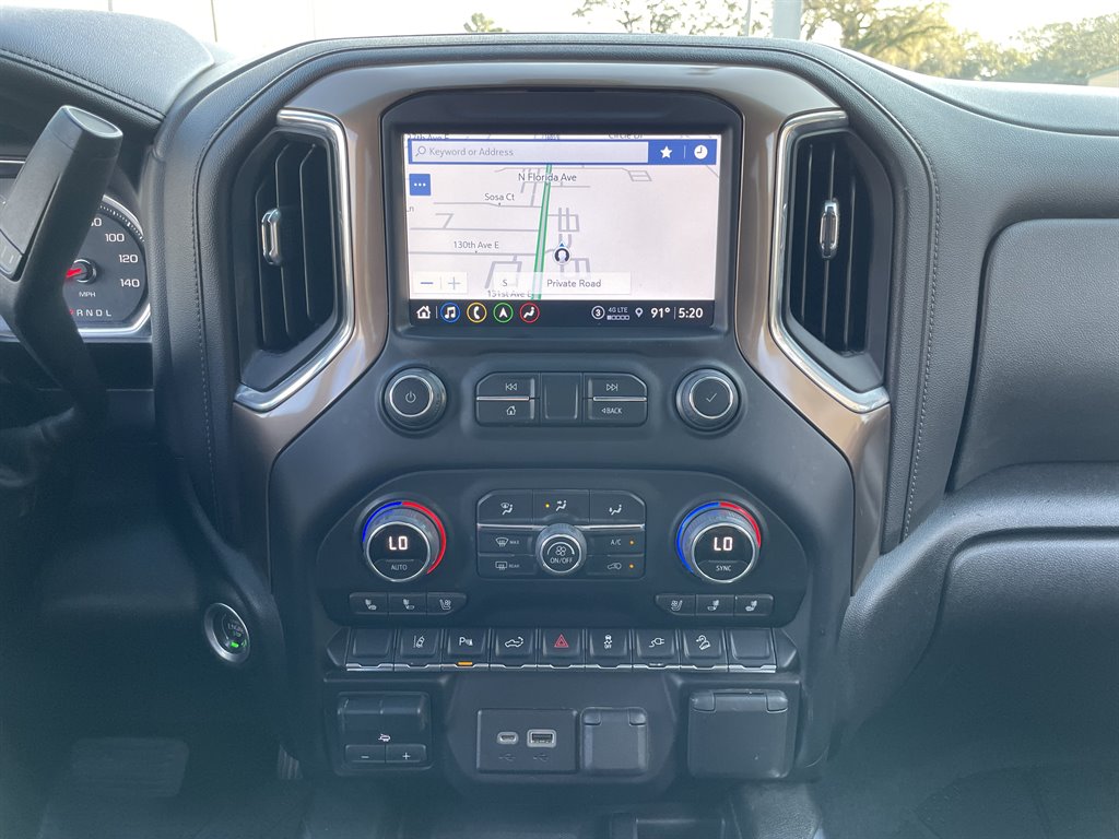 2022 Chevrolet Silverado 2500 High Country photo
