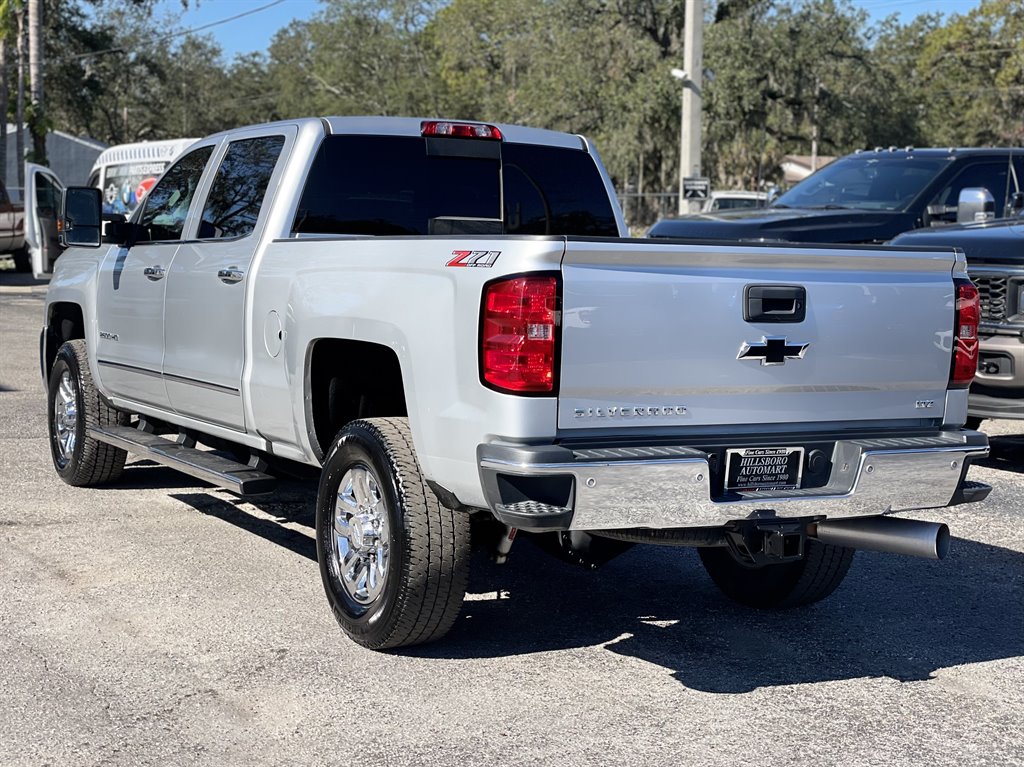 2019 Chevrolet Silverado 2500 LTZ photo
