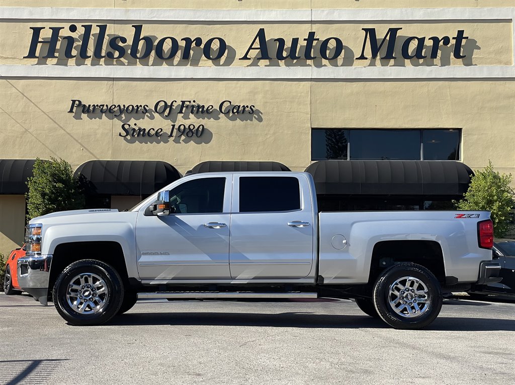 2019 Chevrolet Silverado 2500 LTZ photo