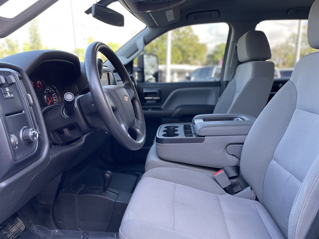 2019 Chevrolet Silverado 2500 W/T photo