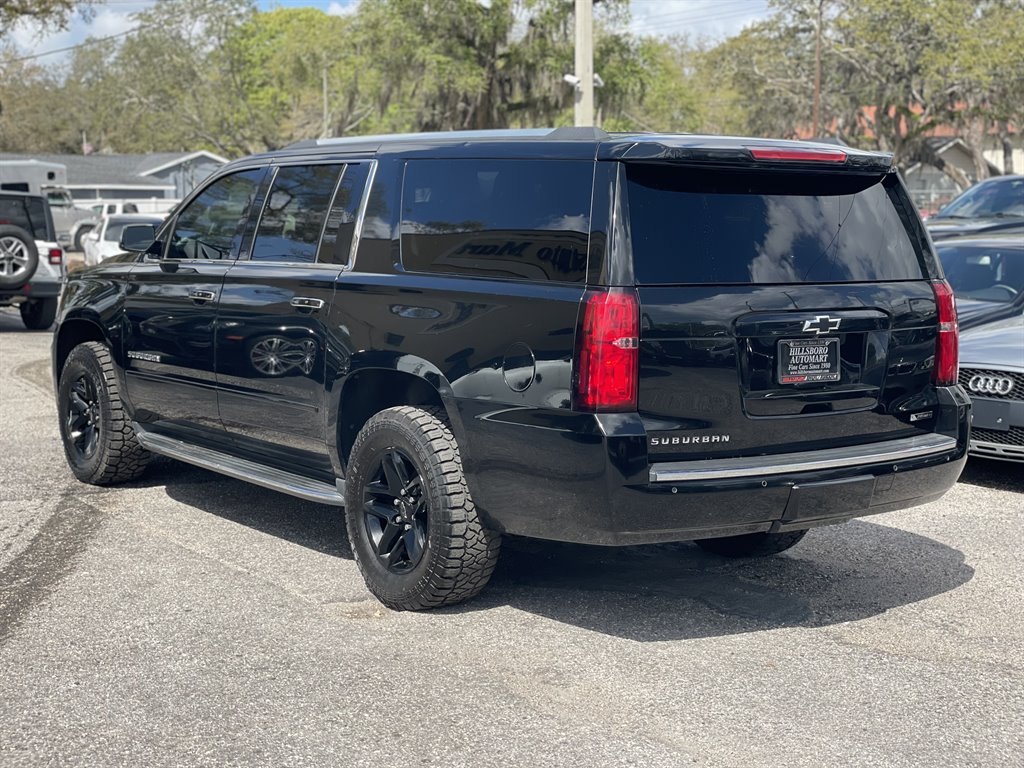 2018 Chevrolet Suburban - $18,999