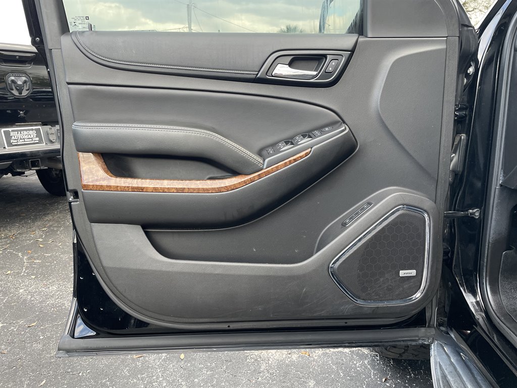 2018 Chevrolet Suburban - $18,999