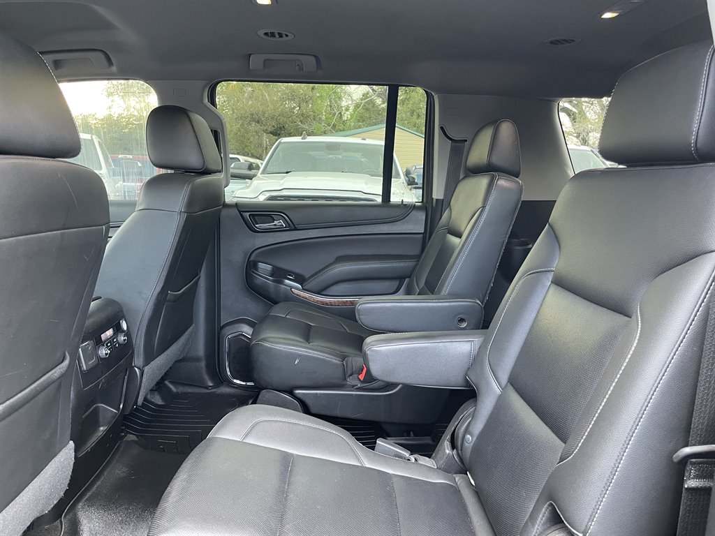 2018 Chevrolet Suburban - $18,999