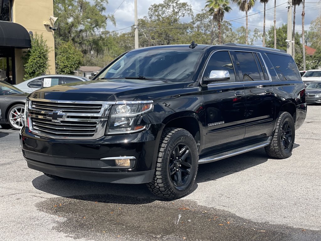 2018 Chevrolet Suburban - $18,999
