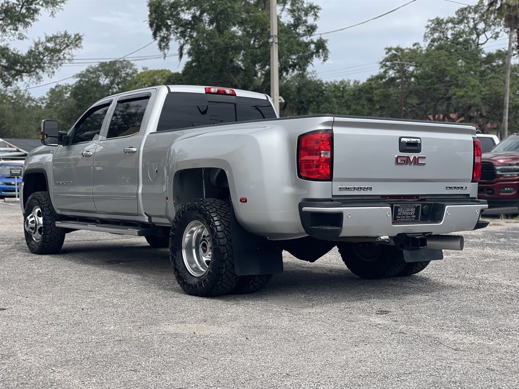 2018 GMC Sierra - $40,999