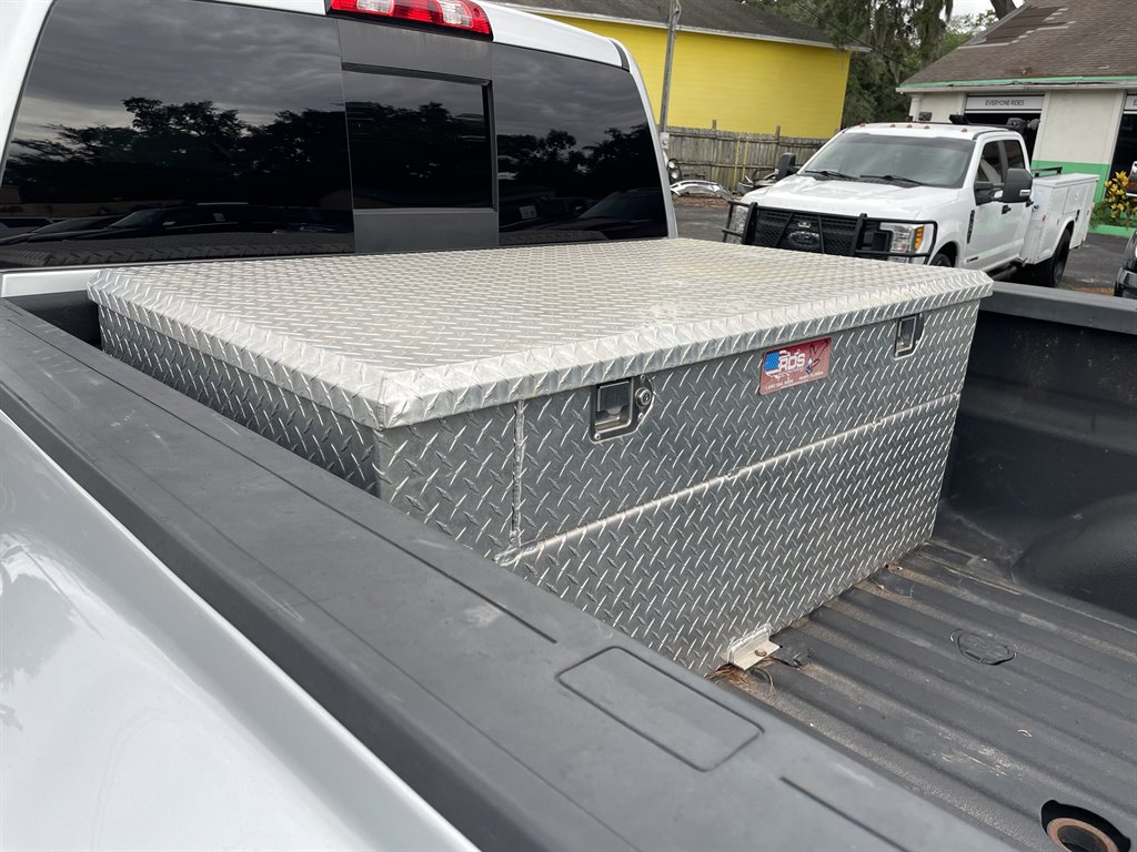 2018 GMC Sierra - $40,999