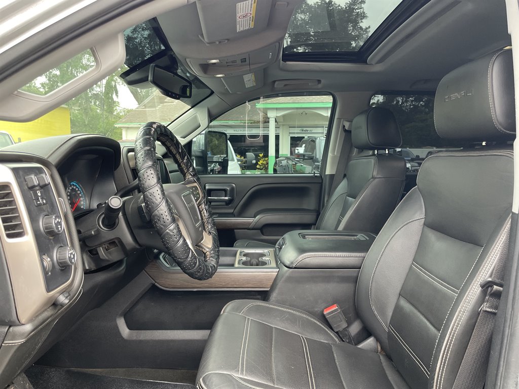 2018 GMC Sierra - $40,999