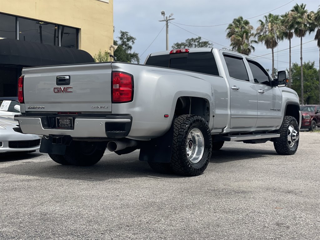 2018 GMC Sierra - $40,999