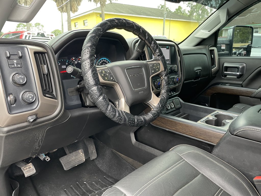 2018 GMC Sierra - $40,999