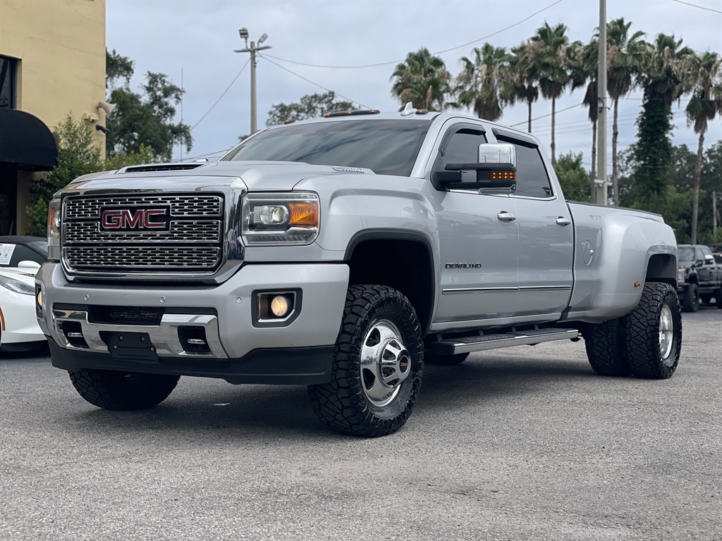 2018 GMC Sierra - $40,999