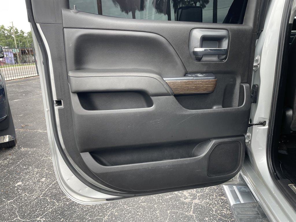 2018 GMC Sierra - $40,999