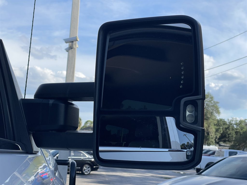 2018 Chevrolet Silverado - $31,999