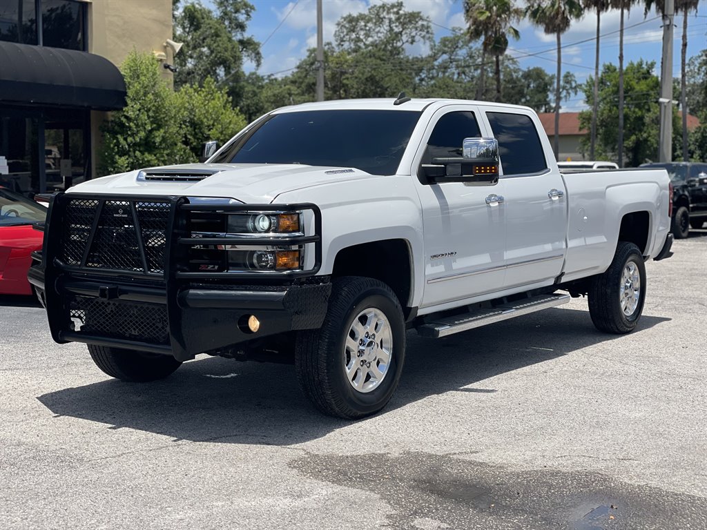 2018 Chevrolet Silverado - $31,999