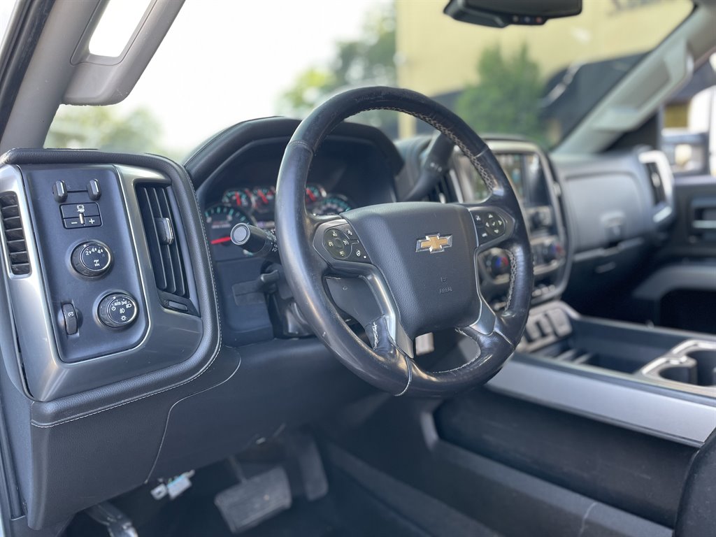 2018 Chevrolet Silverado - $31,999