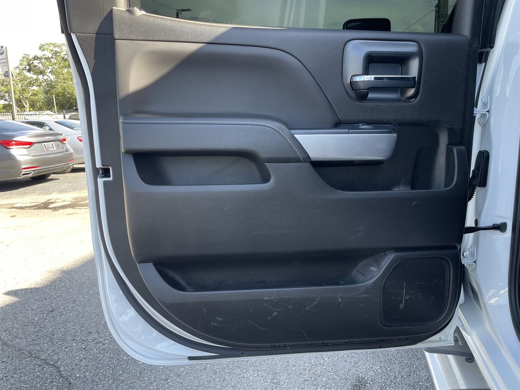 2018 Chevrolet Silverado - $31,999