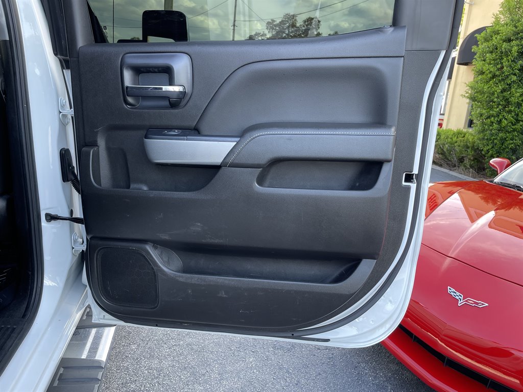 2018 Chevrolet Silverado - $31,999