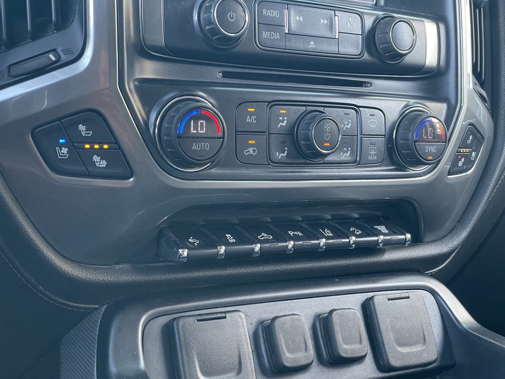 2018 Chevrolet Silverado - $31,999