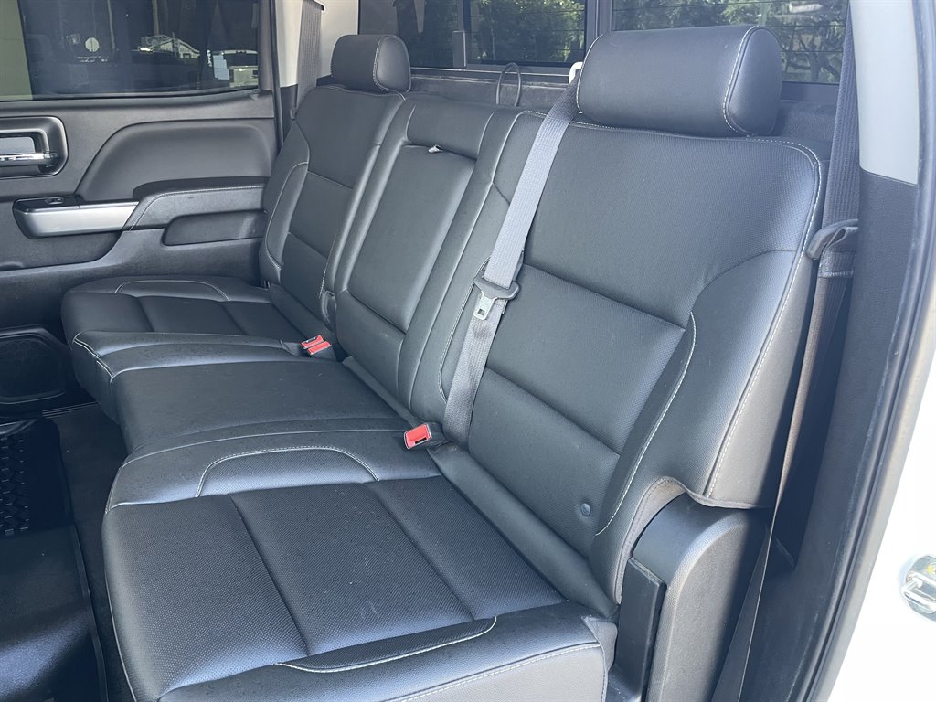2018 Chevrolet Silverado - $31,999