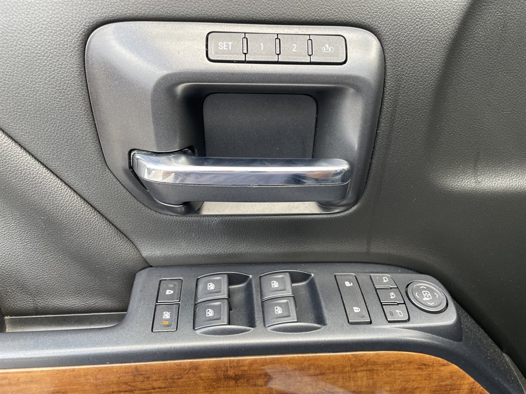2019 Chevrolet Silverado 3500 High Country photo