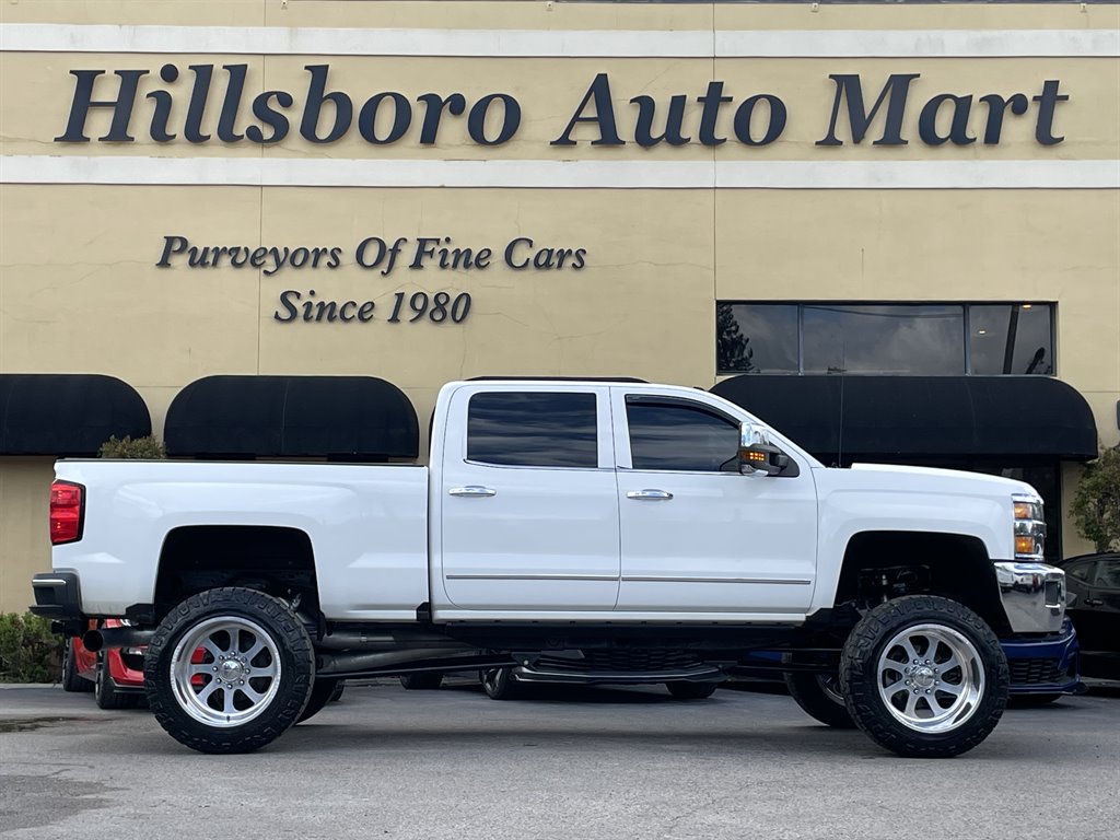 2016 Chevrolet Silverado 2500 LTZ photo