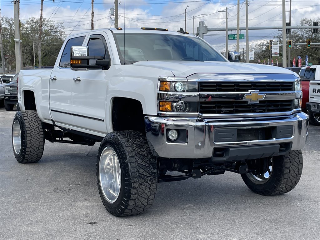 2016 Chevrolet Silverado 2500 LTZ photo