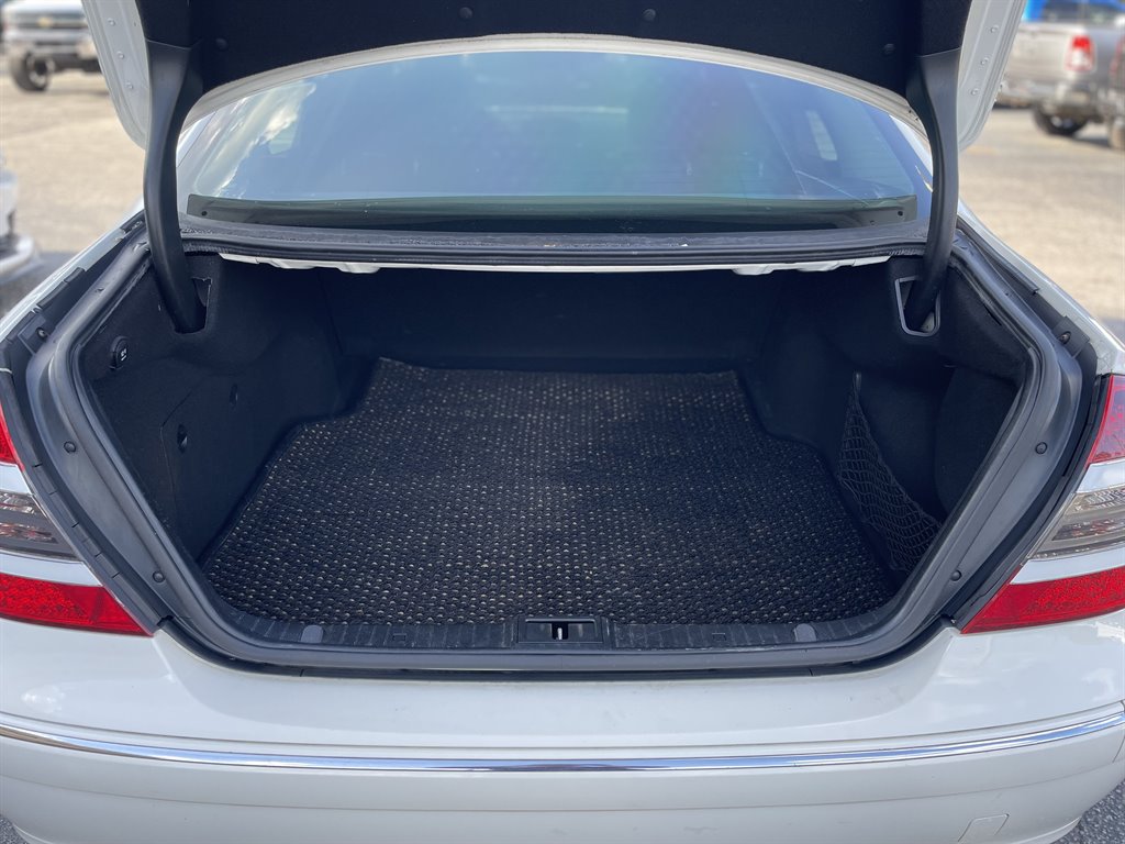 2006 Mercedes-Benz E-Class E350 photo