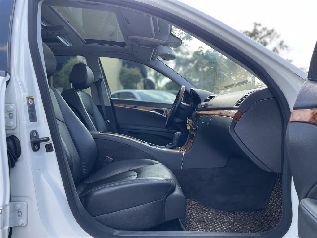 2006 Mercedes-Benz E-Class E350 photo