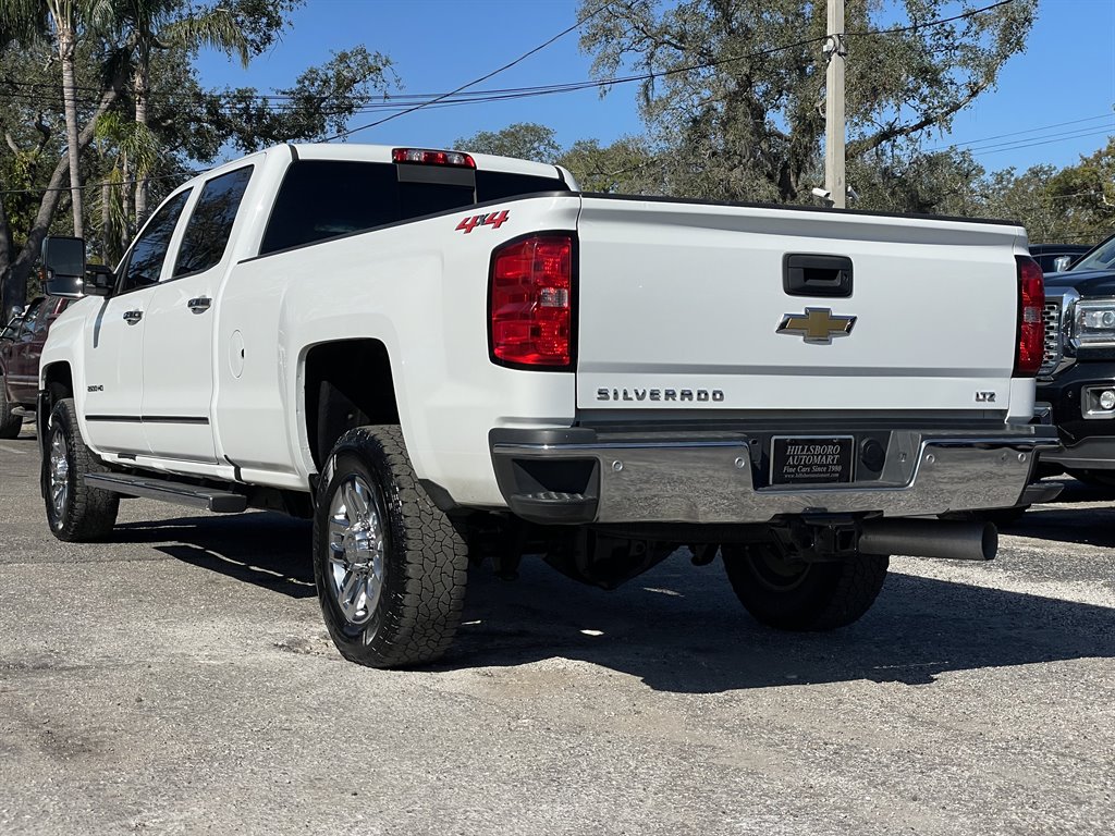 2019 Chevrolet Silverado 2500 LTZ photo