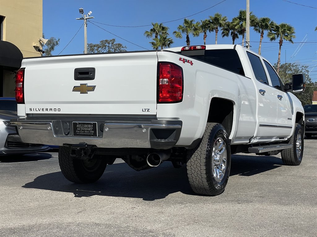 2019 Chevrolet Silverado 2500 LTZ photo