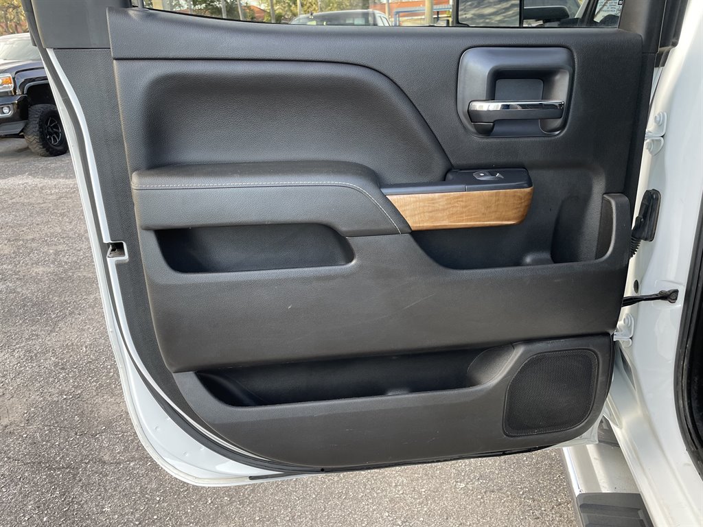 2019 Chevrolet Silverado 2500 LTZ photo