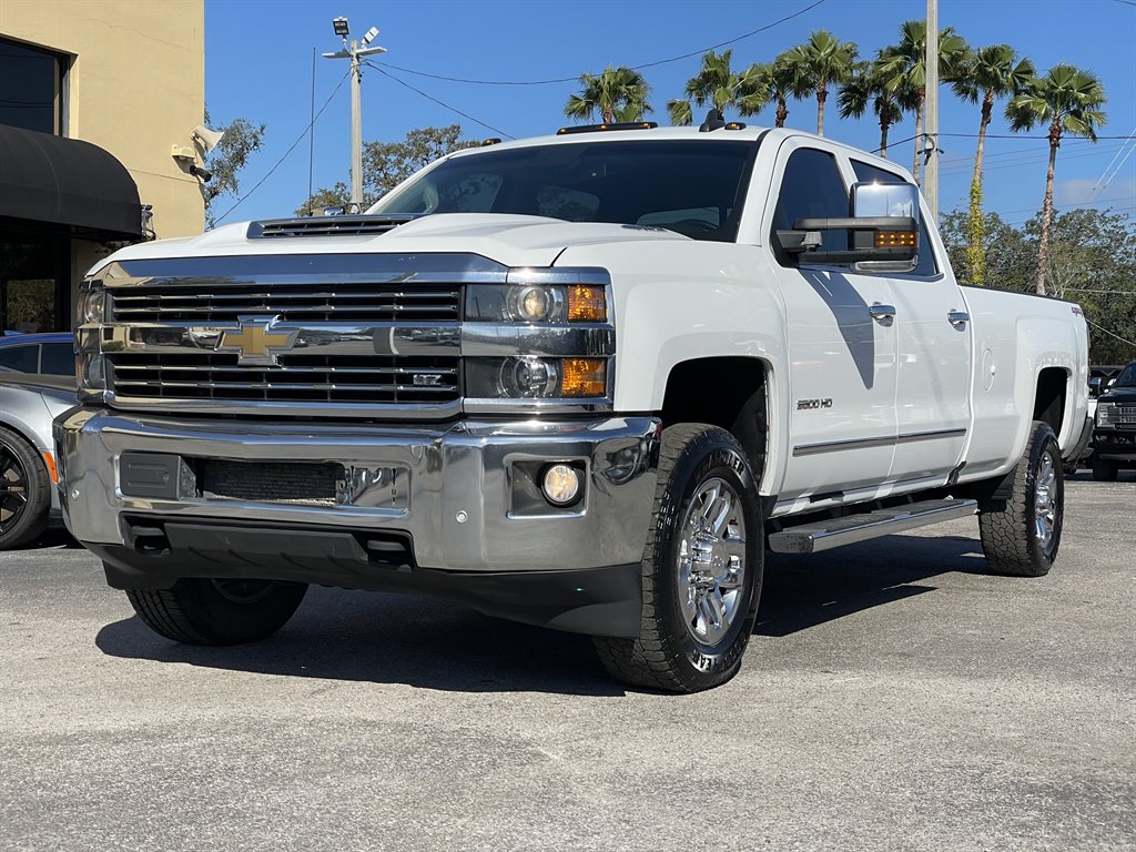 2019 Chevrolet Silverado 2500 LTZ photo
