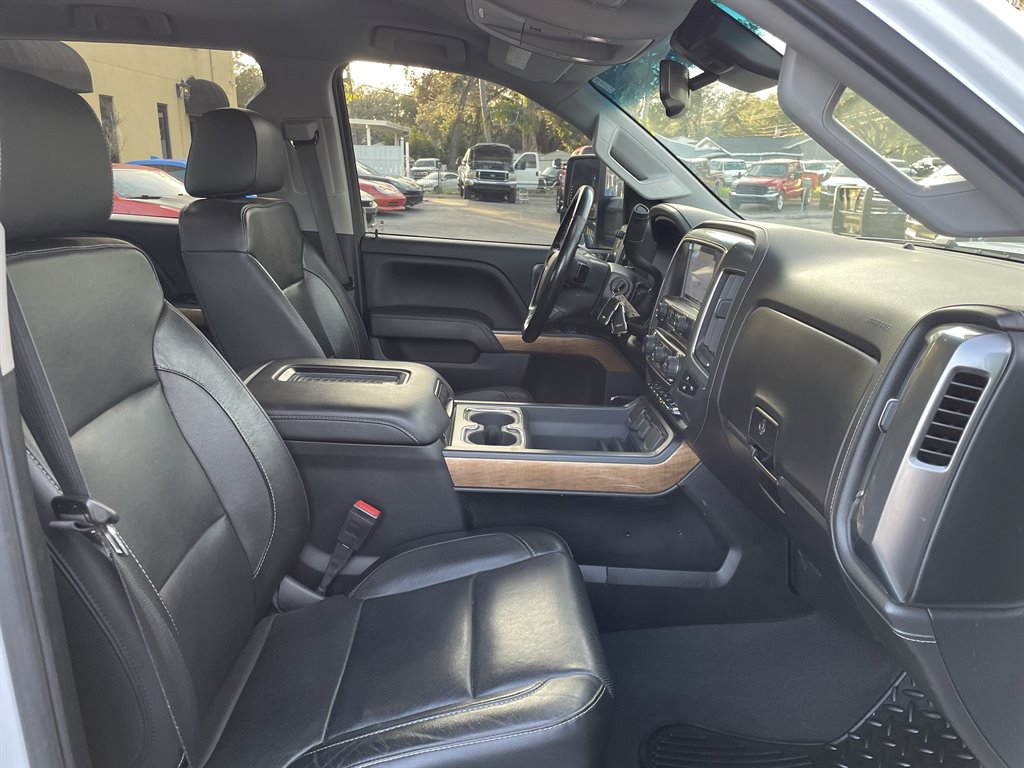 2019 Chevrolet Silverado 2500 LTZ photo