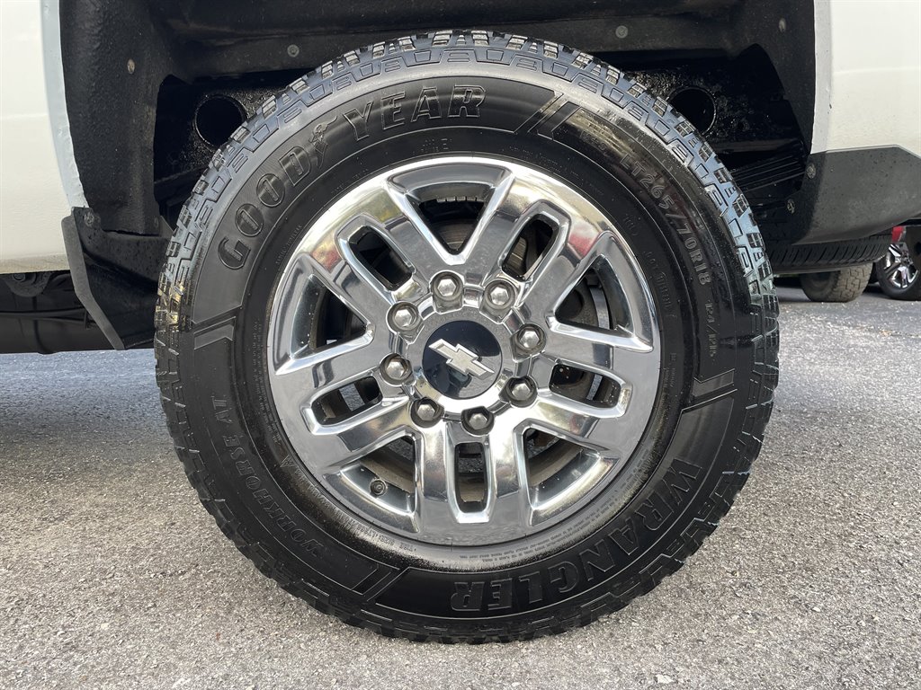 2019 Chevrolet Silverado 2500 LTZ photo