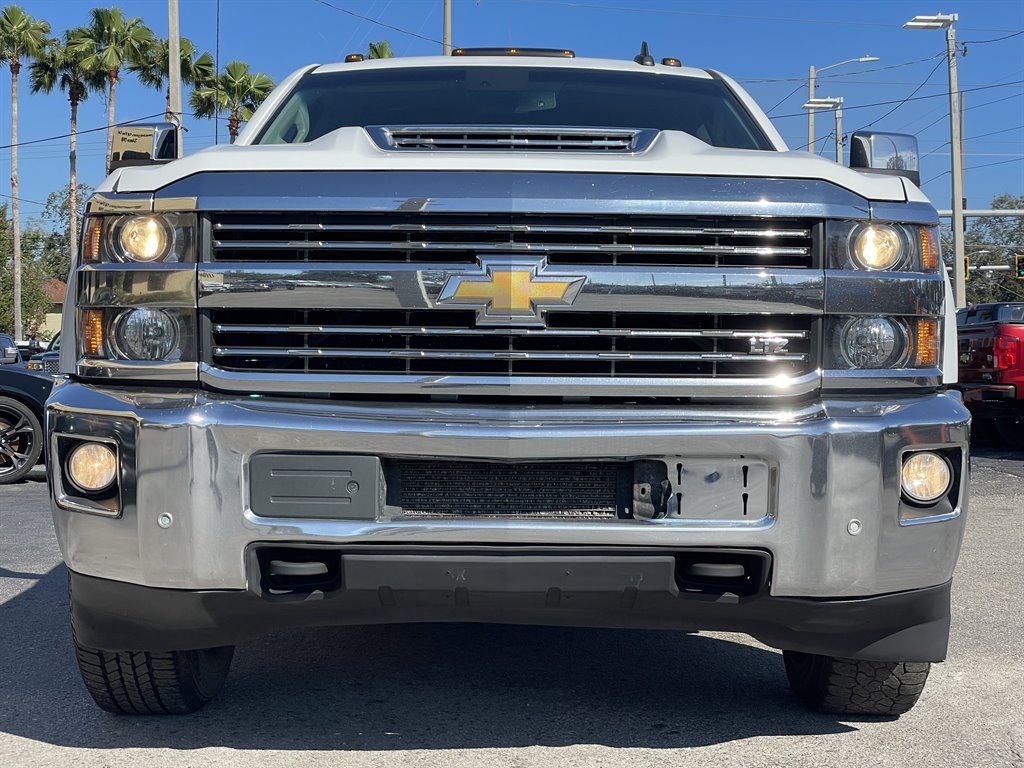 2019 Chevrolet Silverado 2500 LTZ photo