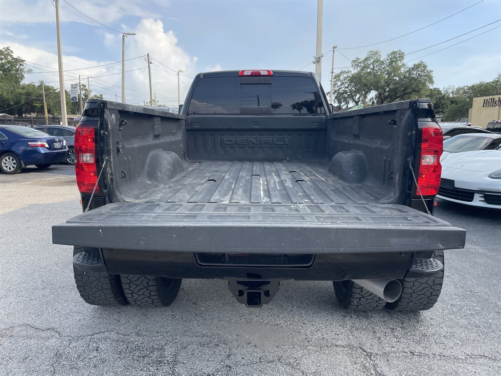 2018 GMC Sierra - $39,999