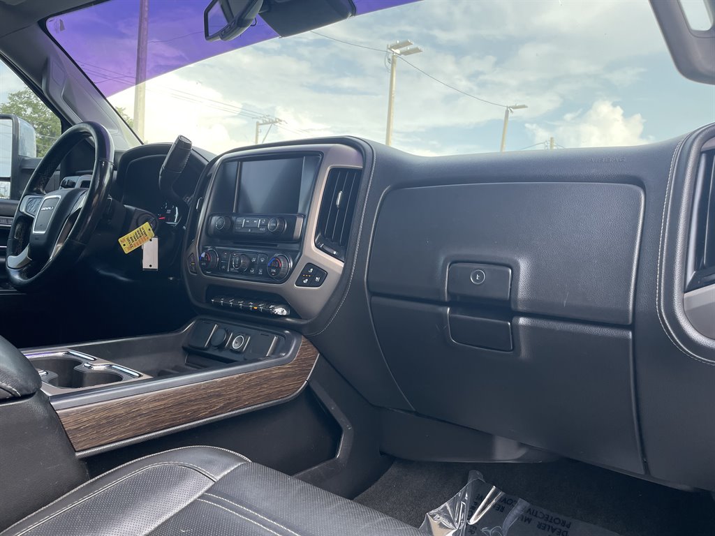 2018 GMC Sierra - $39,999