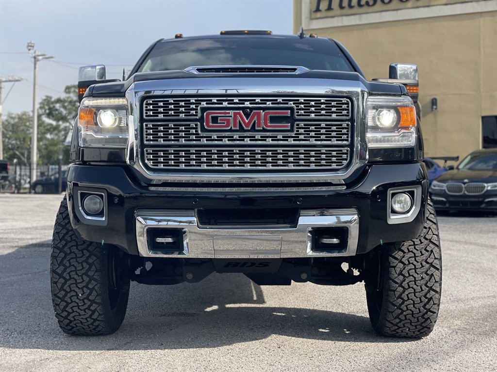 2018 GMC Sierra - $39,999