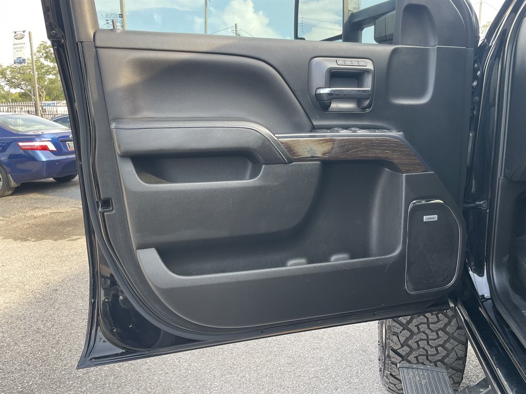2018 GMC Sierra - $39,999