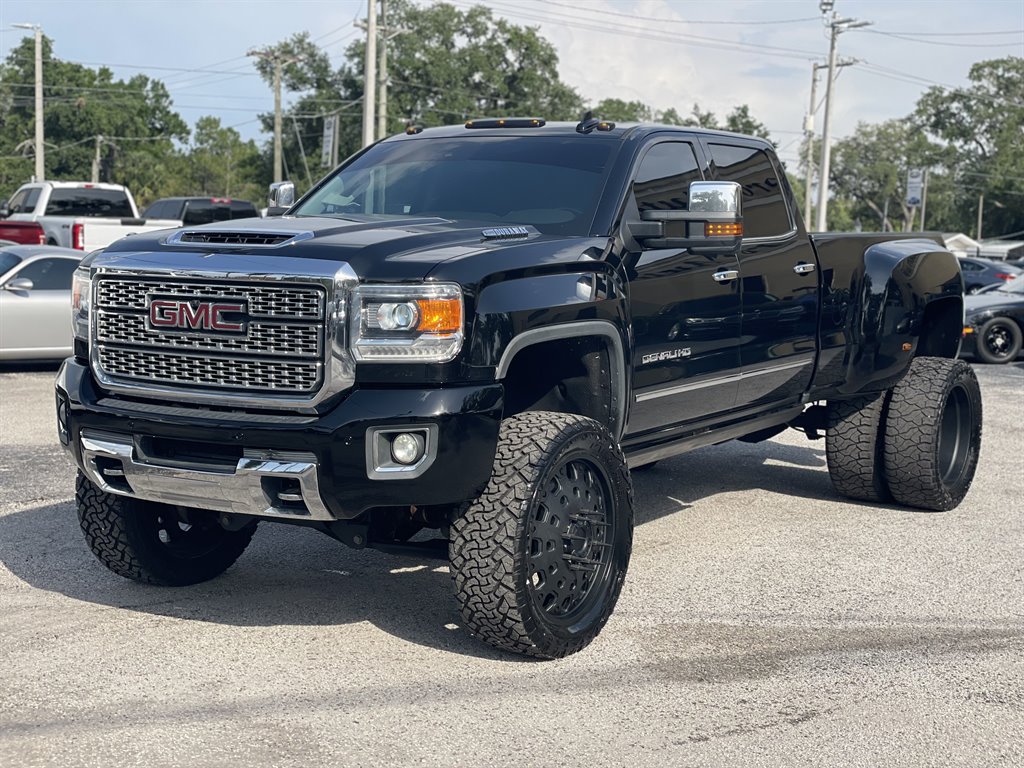 2018 GMC Sierra - $39,999