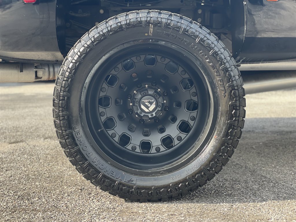 2018 GMC Sierra - $39,999