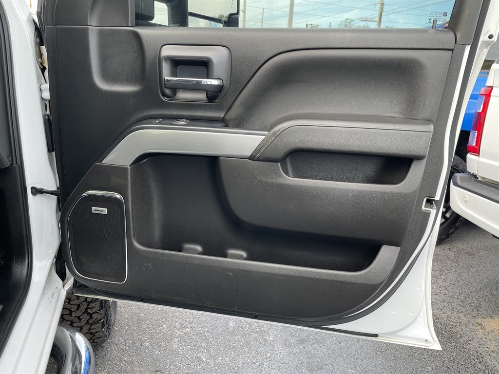 2018 Chevrolet Silverado 2500 LTZ photo