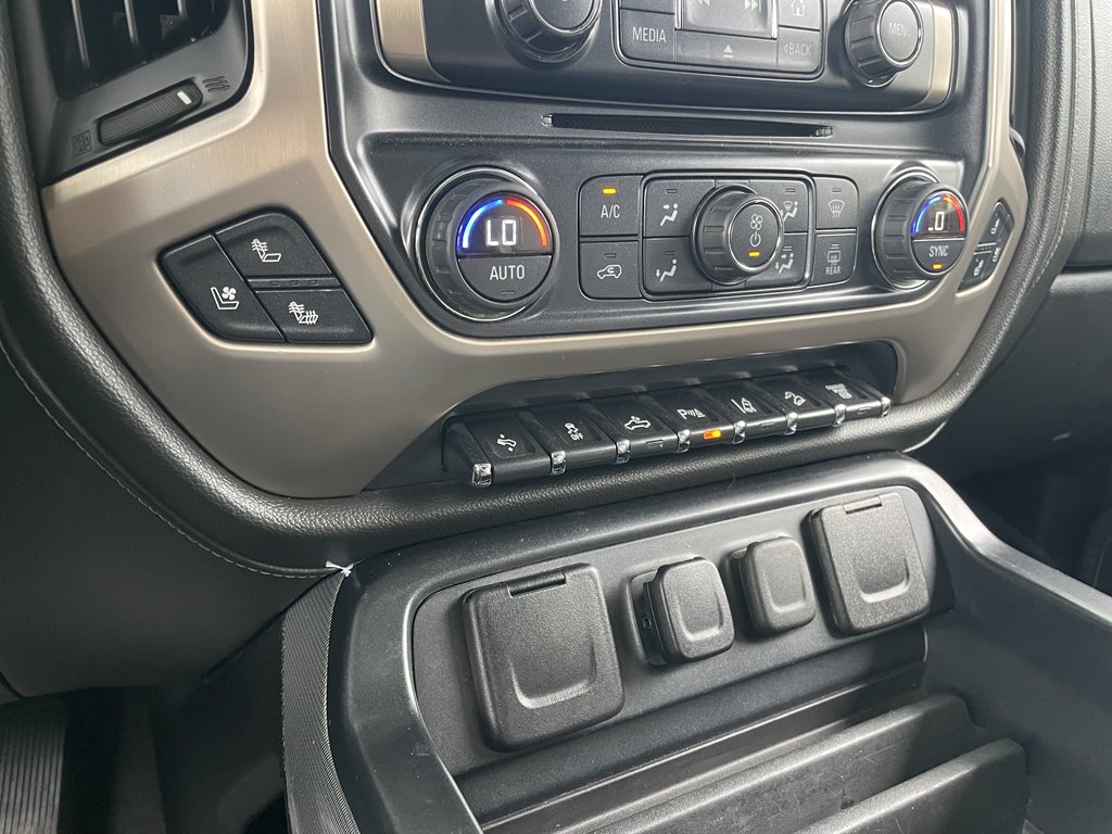 2016 GMC Sierra - $33,999