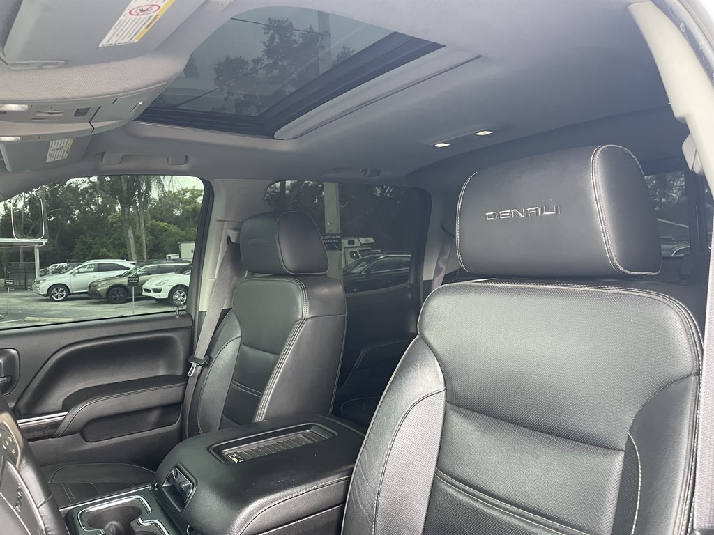 2016 GMC Sierra - $33,999