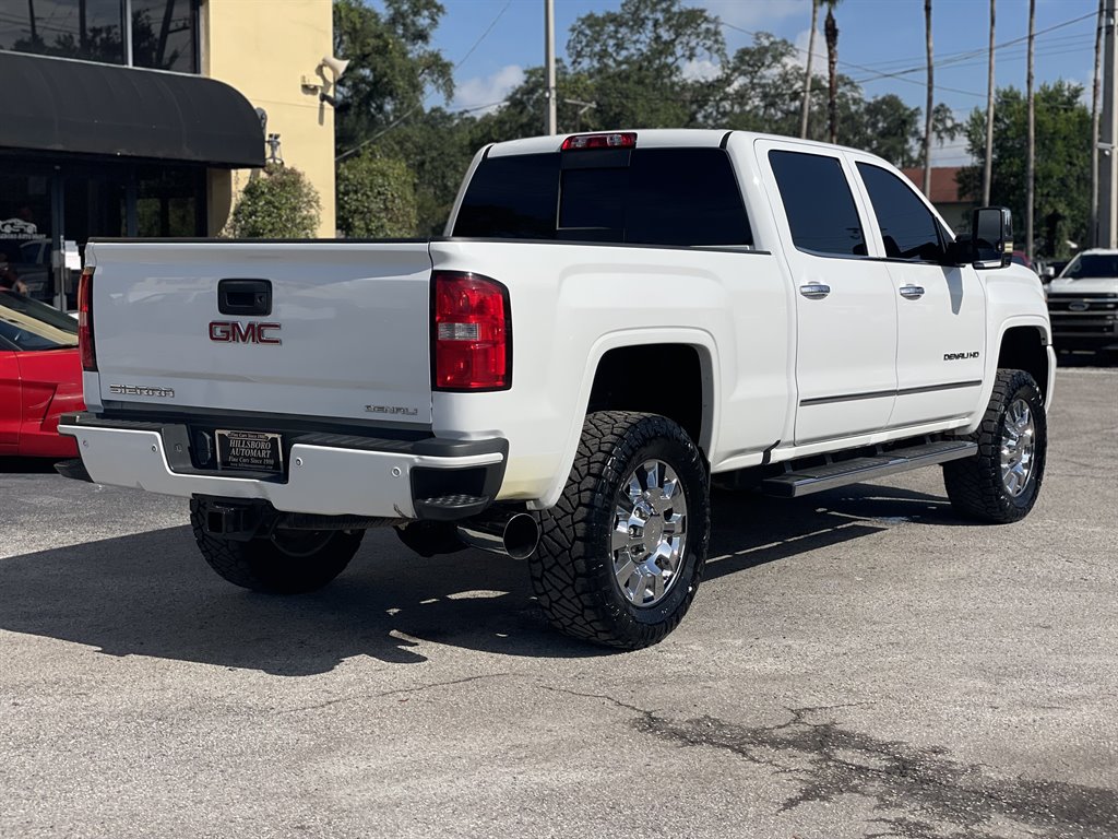 2016 GMC Sierra - $33,999