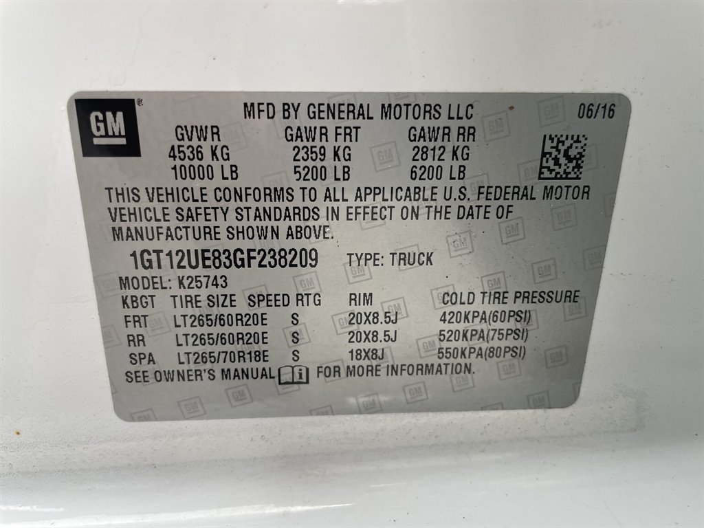 2016 GMC Sierra - $33,999